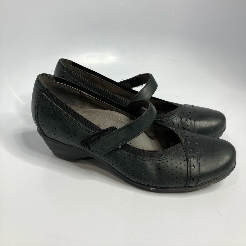 ABEO Noelle black leather Mary‎ Jane heels size 7